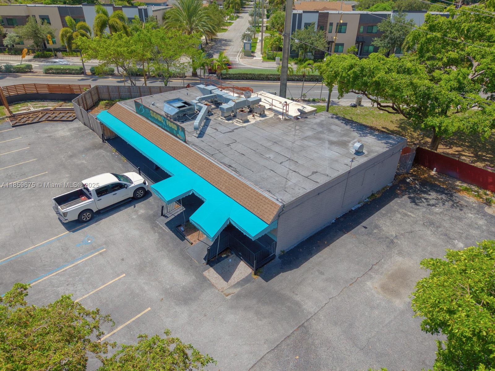 See details / sq. ft. $ 2025-08-15 0 Photo