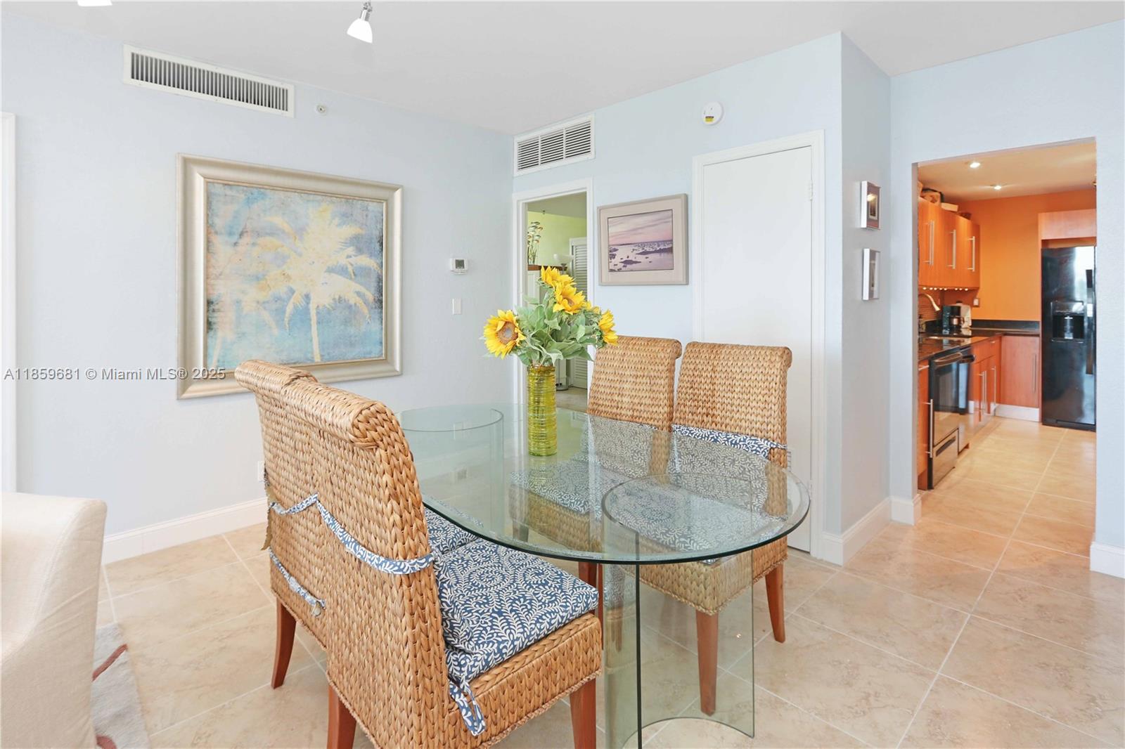 Photo of 3001 Ocean Dr  #411, Hollywood, Florida, 33019 - 