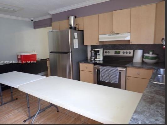   /   sq. ft. $ 2025-08-15 0 Photo