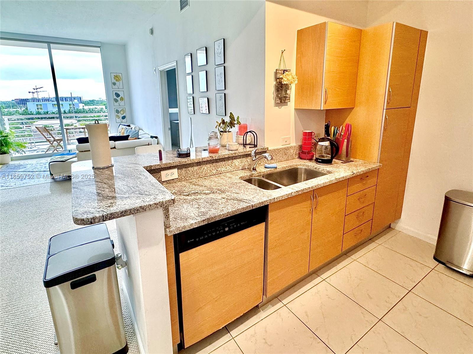 Photo of 2775 187th St  #PH13, Aventura, Florida, 33180 - 