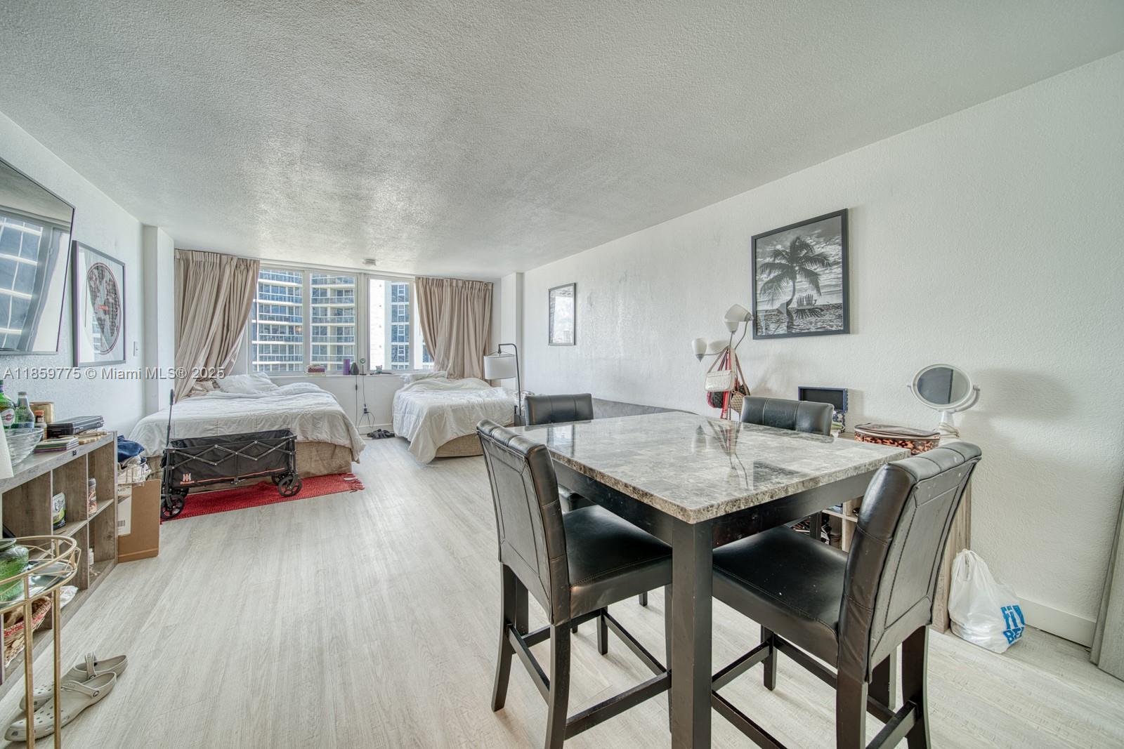 Photo of 19201 Collins Ave  #822, Sunny Isles Beach, Florida, 33160 - 
