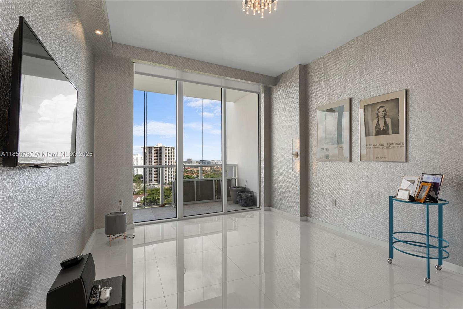 1503 3 / 3 2235 sq. ft. $ 2025-08-15 0 Photo
