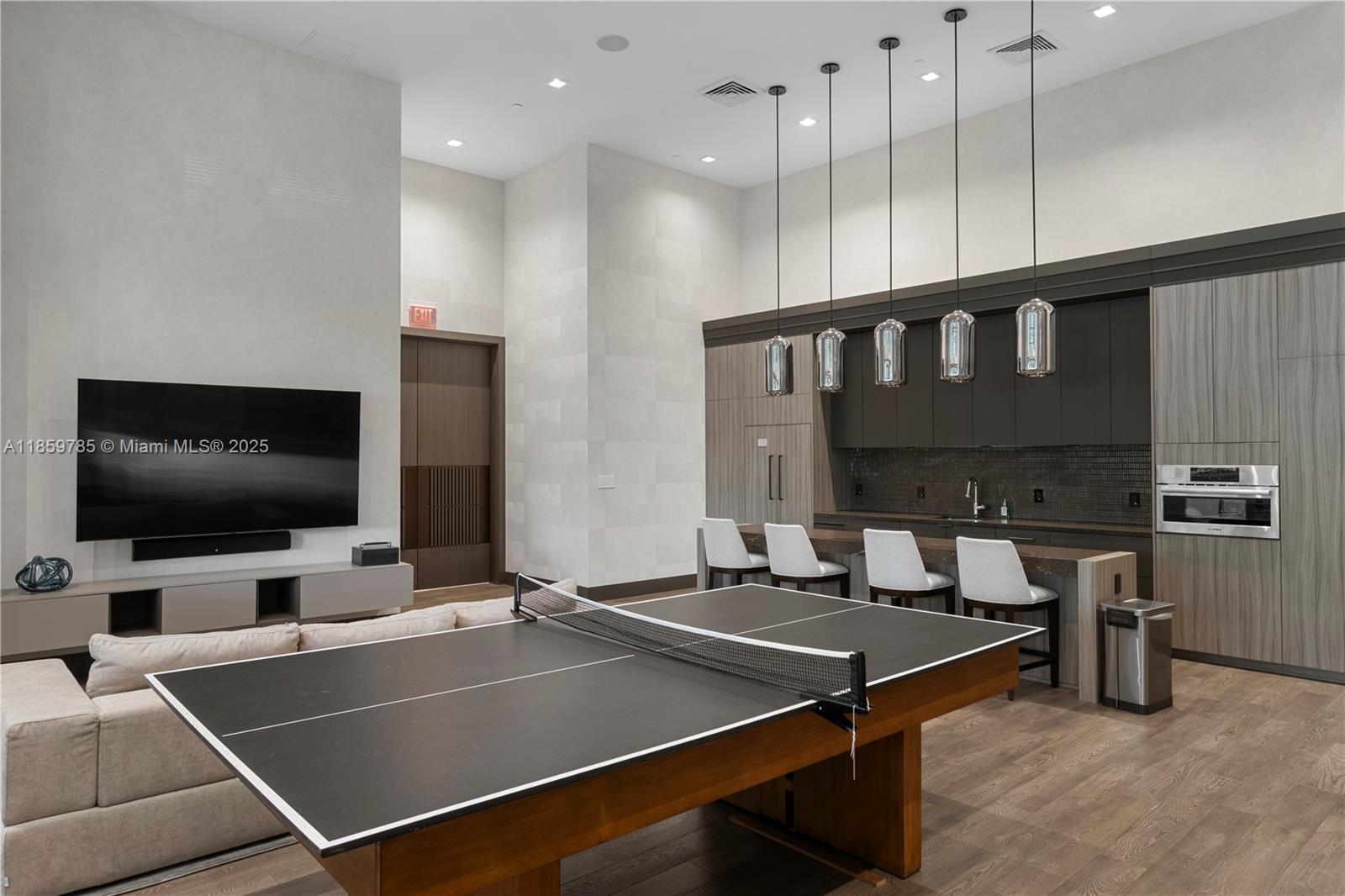 1503 3 / 3 2235 sq. ft. $ 2025-08-15 0 Photo
