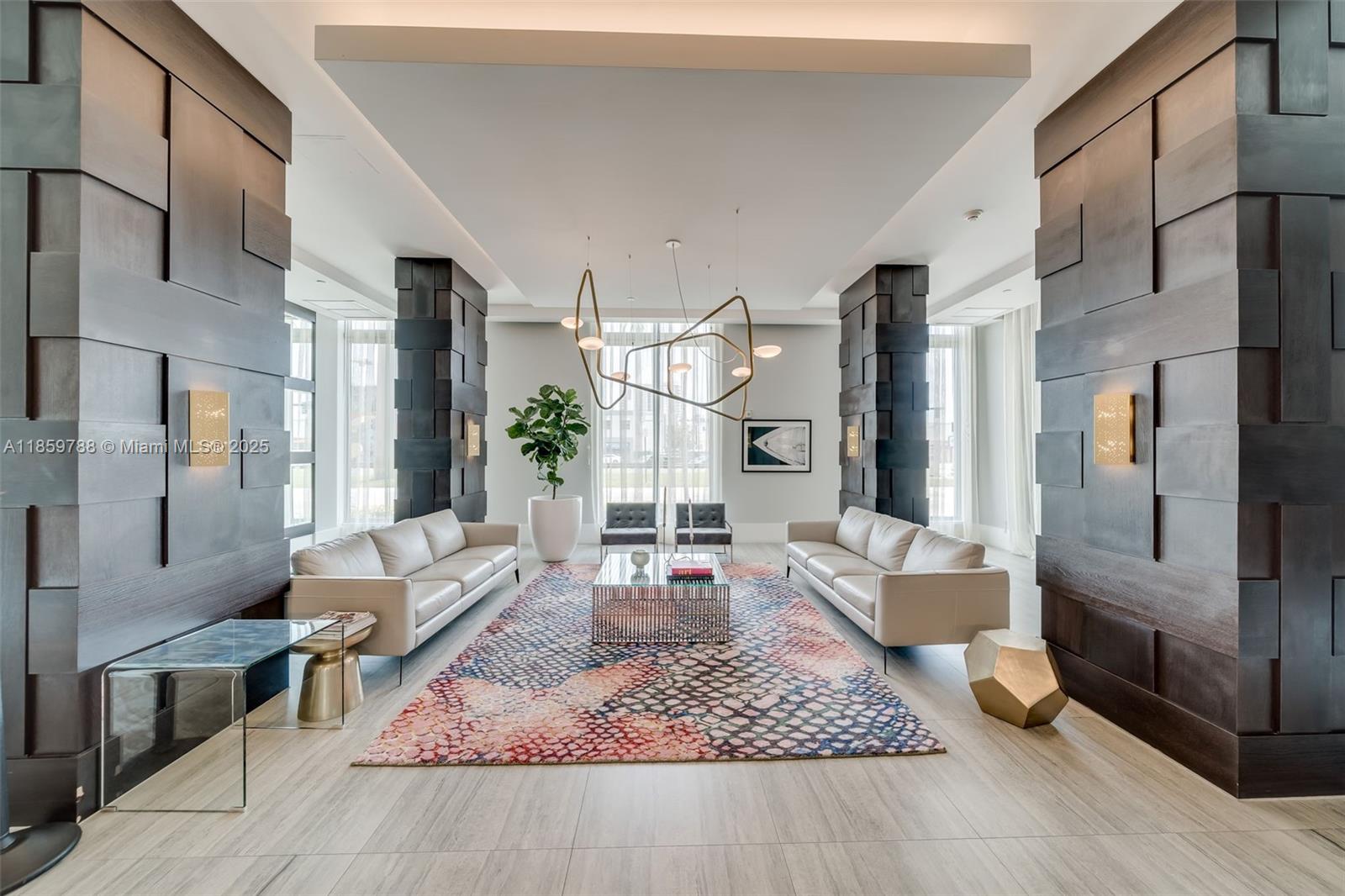 Photo of 140 Dixie Hwy  #1037, Hollywood, Florida, 33020 - Lobby