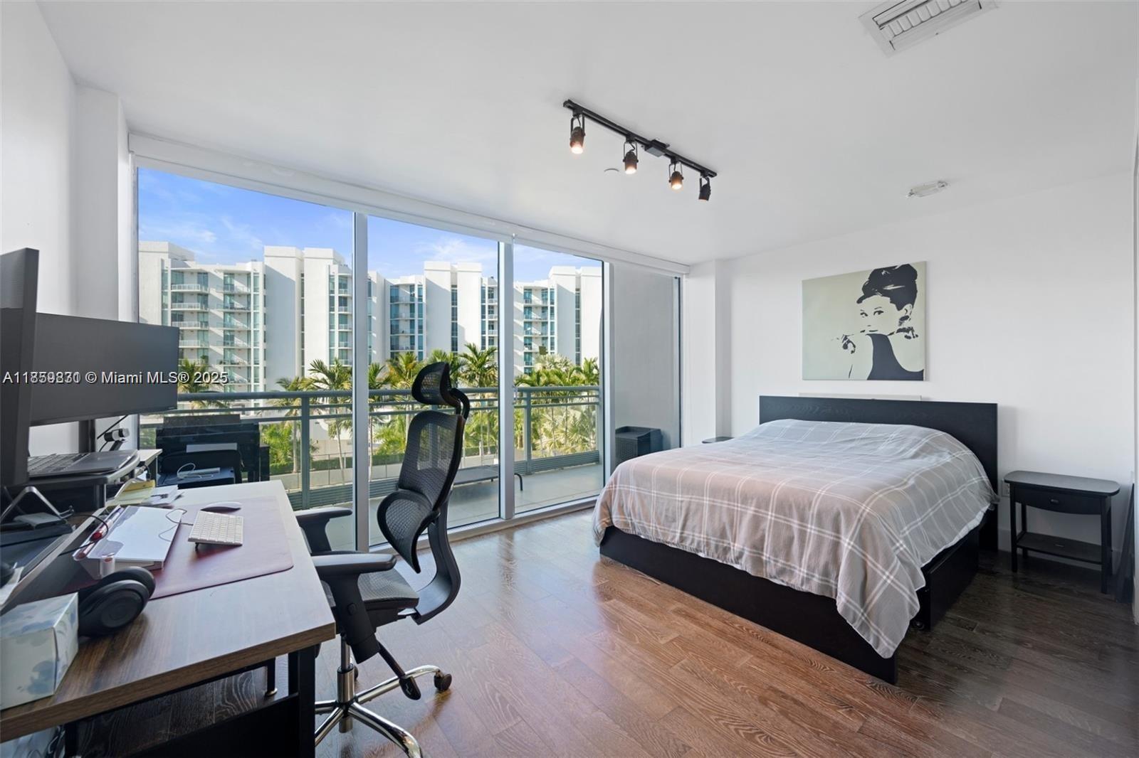 Photo of 2950 188th St  #525, Aventura, Florida, 33180 - 