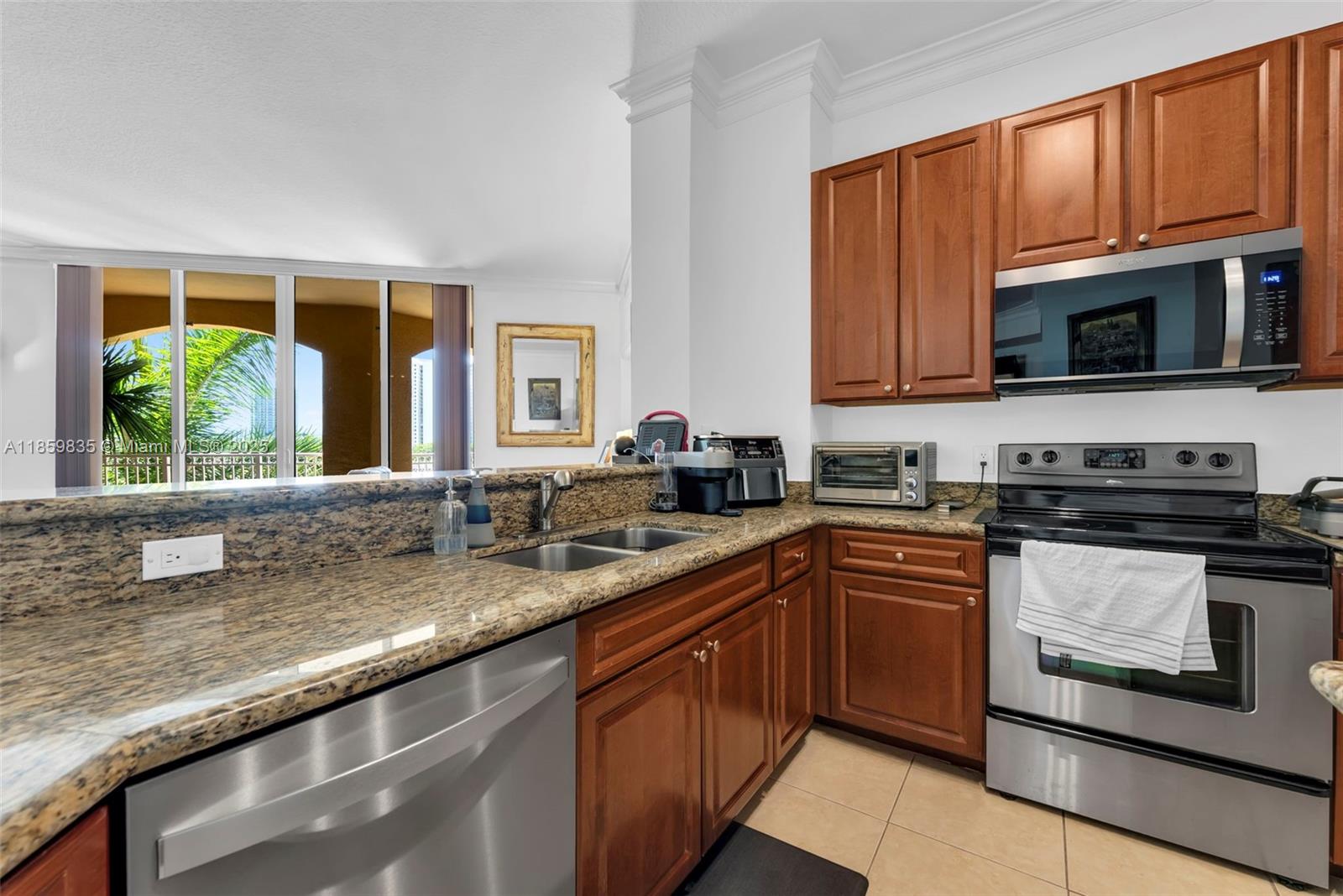 Photo of 3001 185th St #610, Aventura, Florida, 33180 -