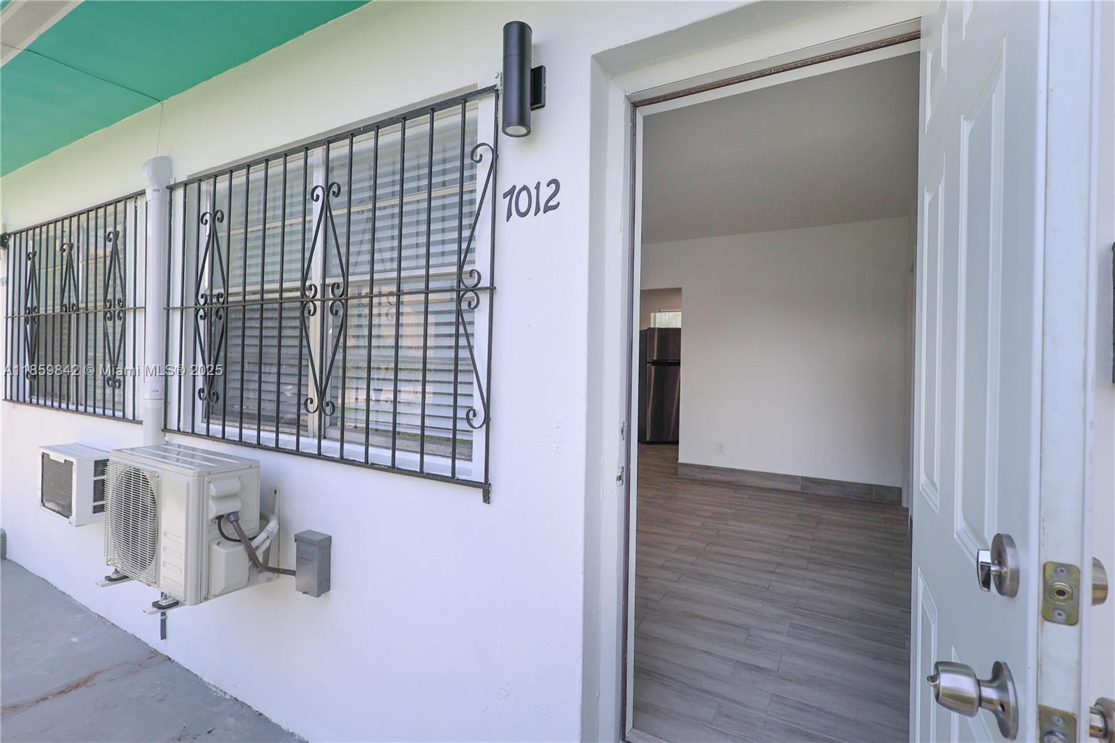 Ver detalles / 1224 sq. ft. $ 2025-08-15 0 foto