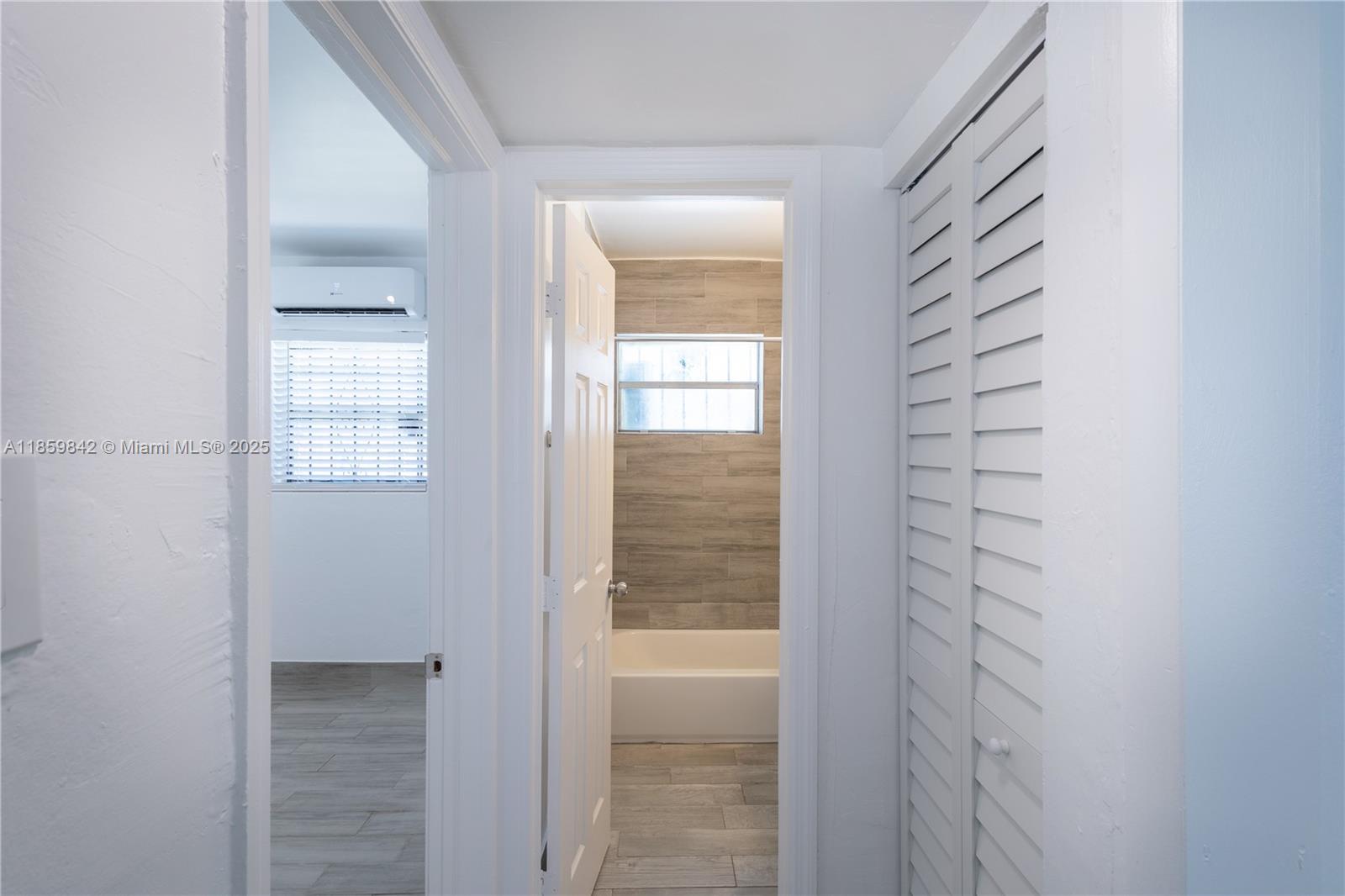 Ver detalles / 1224 sq. ft. $ 2025-08-15 0 foto