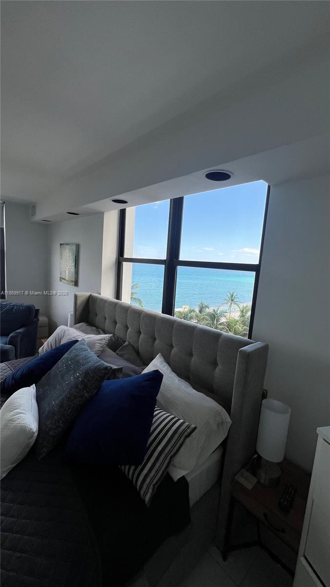 Photo of 2301 Ocean Dr  #601, Hollywood, Florida, 33019 - 