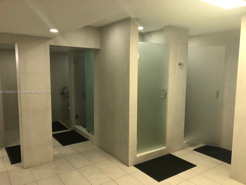 Photo of 2301 Ocean Dr  #601, Hollywood, Florida, 33019 - 