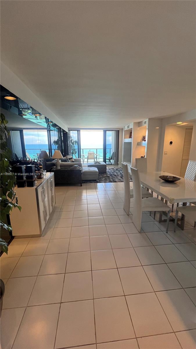 Photo of 2301 Ocean Dr  #601, Hollywood, Florida, 33019 - 