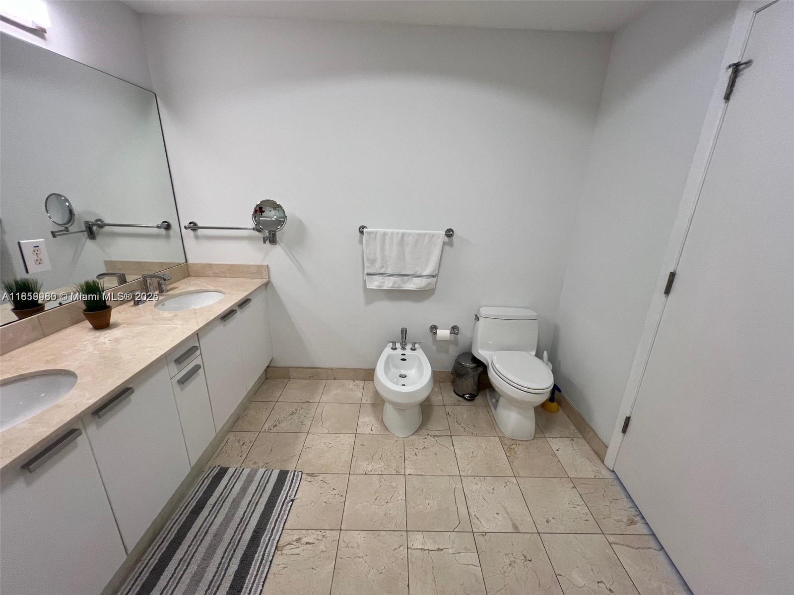 Photo of 3131 188th St  #1-609, Aventura, Florida, 33180 - 