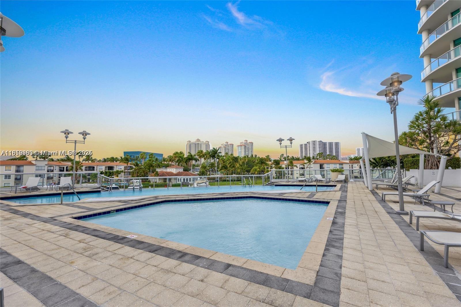Photo of 3131 188th St  #1-609, Aventura, Florida, 33180 - 