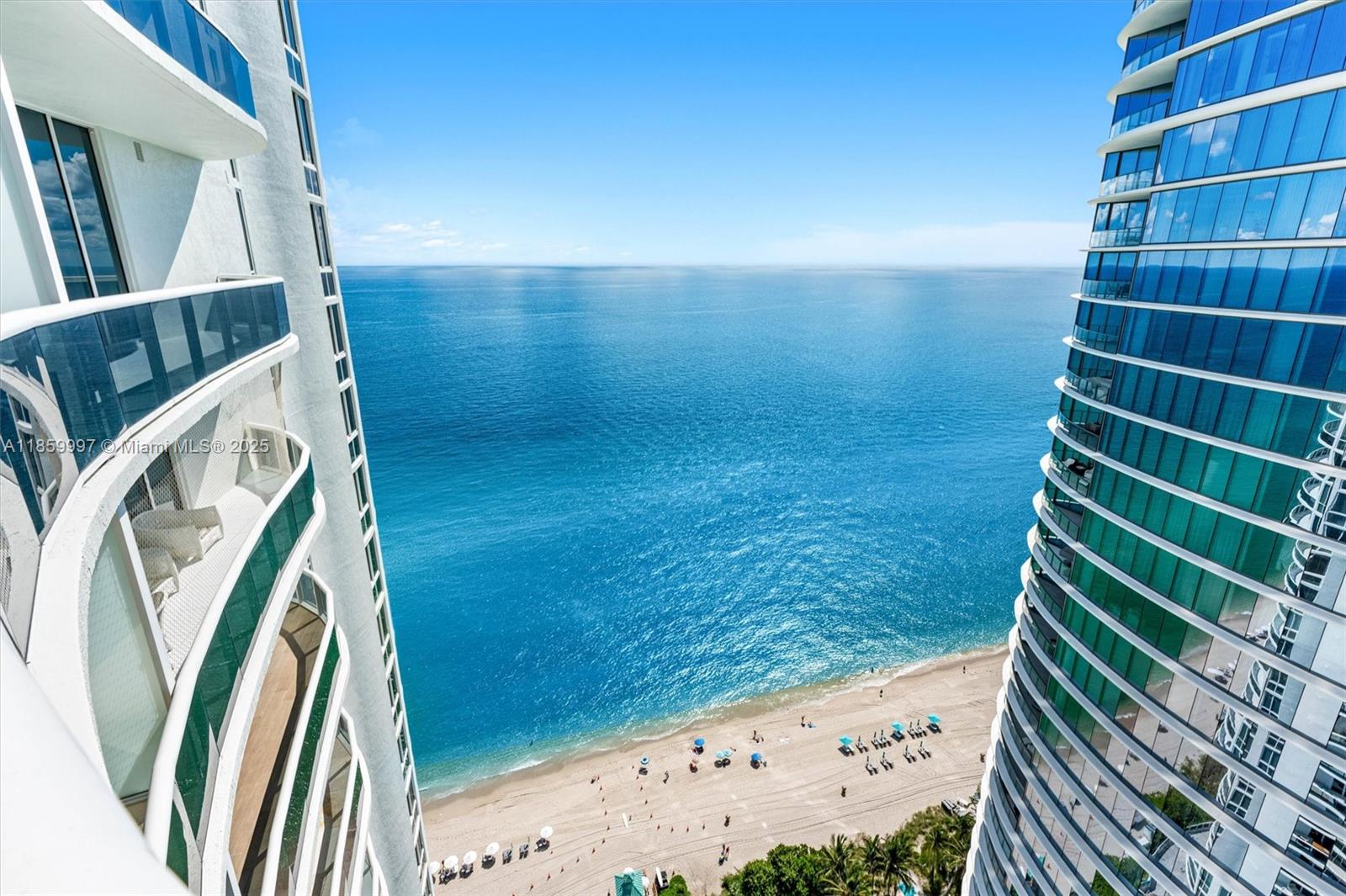 See details 3107 3 / 3 2084 sq. ft. $ 2025-08-16 0 Photo