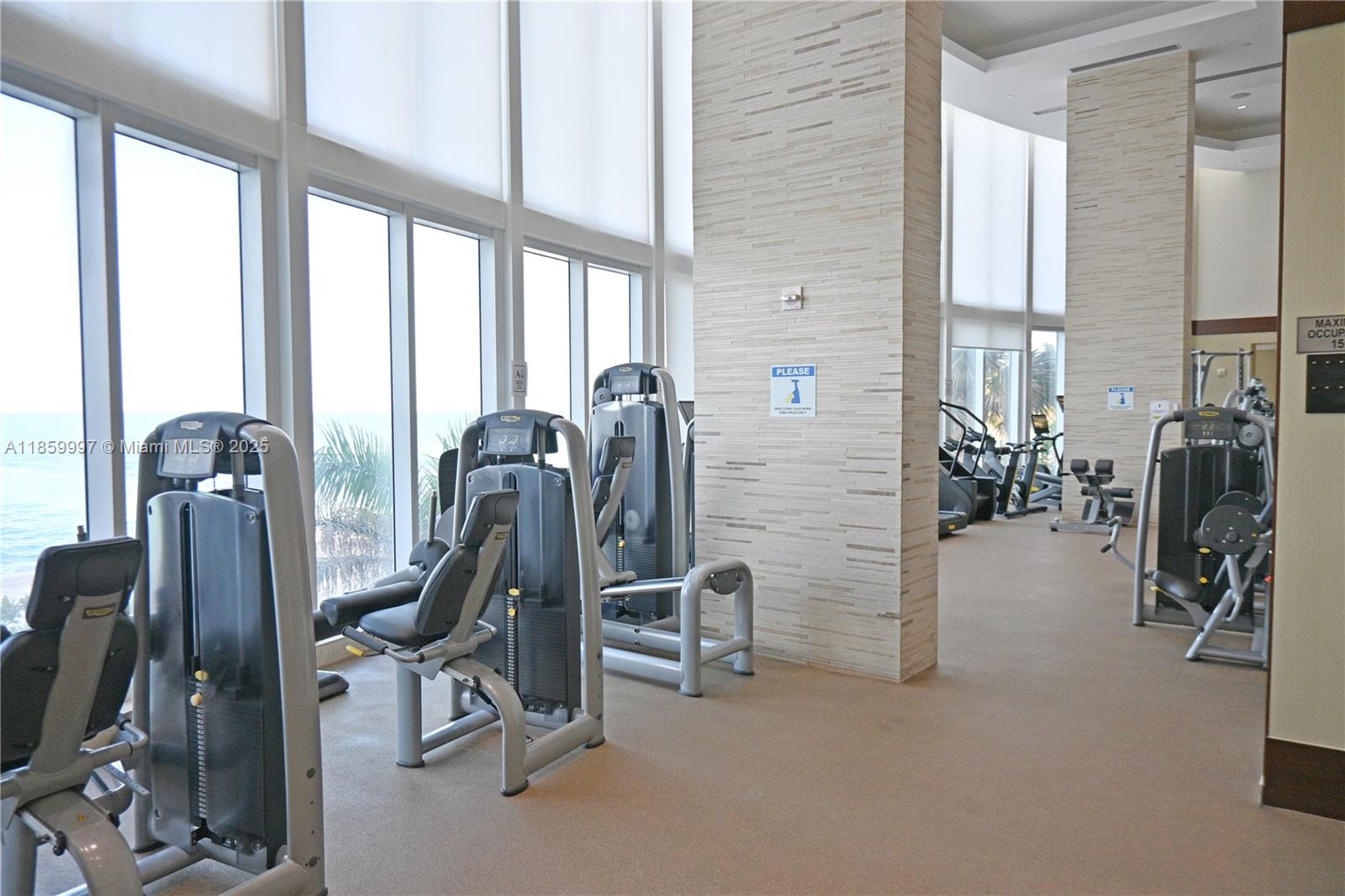 See details 3107 3 / 3 2084 sq. ft. $ 2025-08-16 0 Photo