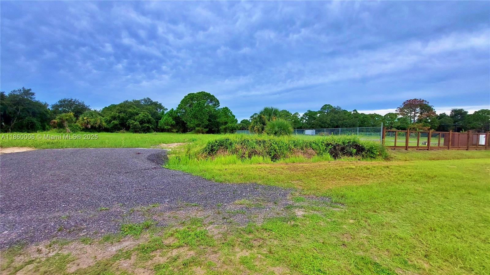   /   sq. ft. $ 2025-08-16 0 Photo