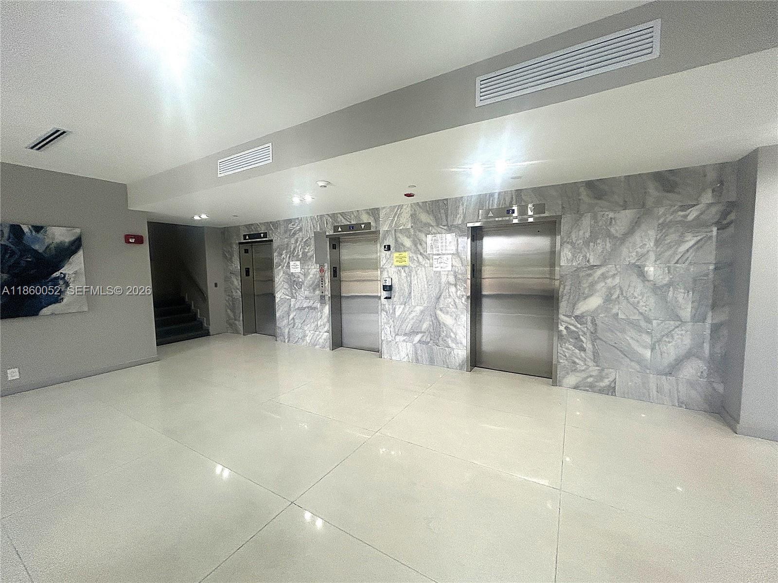 Photo of 20379 Country Club Dr  #935-3, Aventura, Florida, 33180 - 