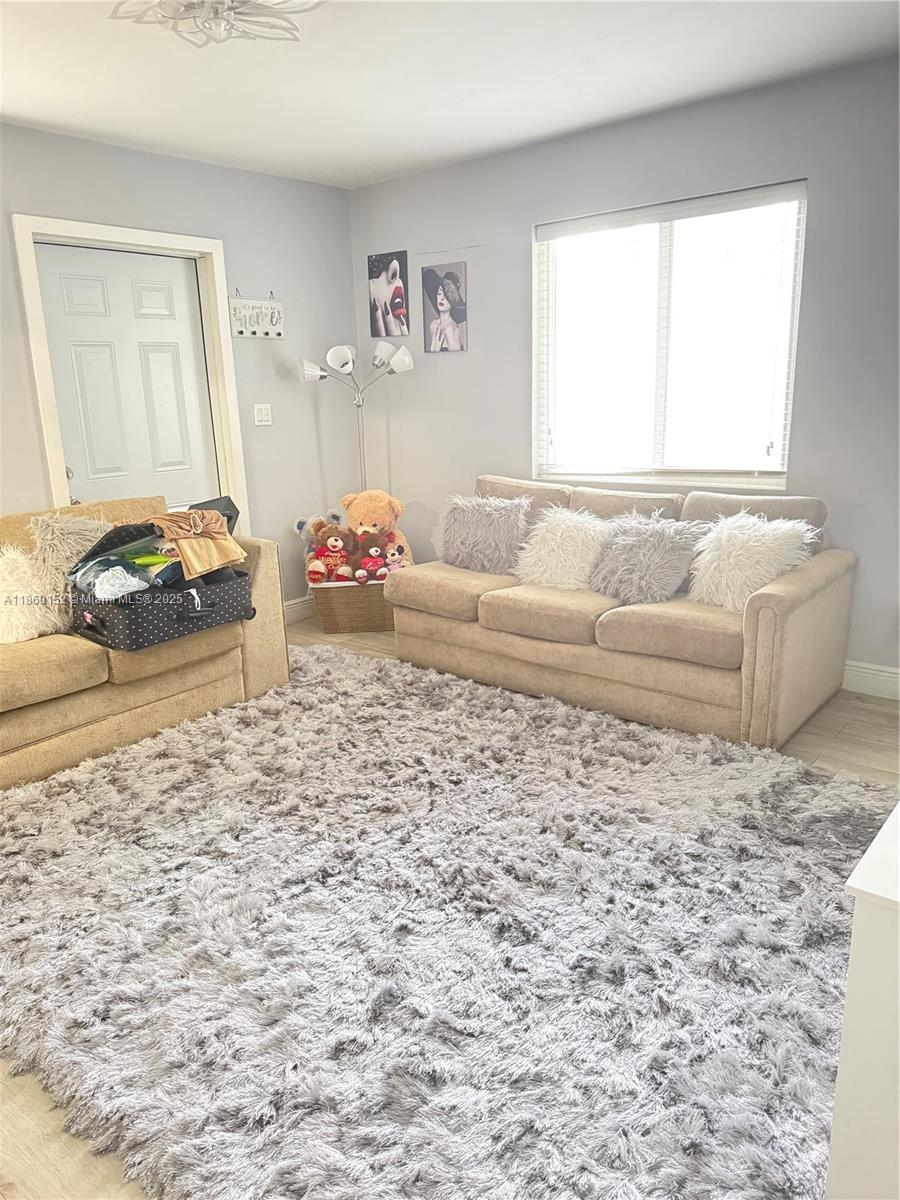 See details / 2057 sq. ft. $ 2025-08-16 0 Photo