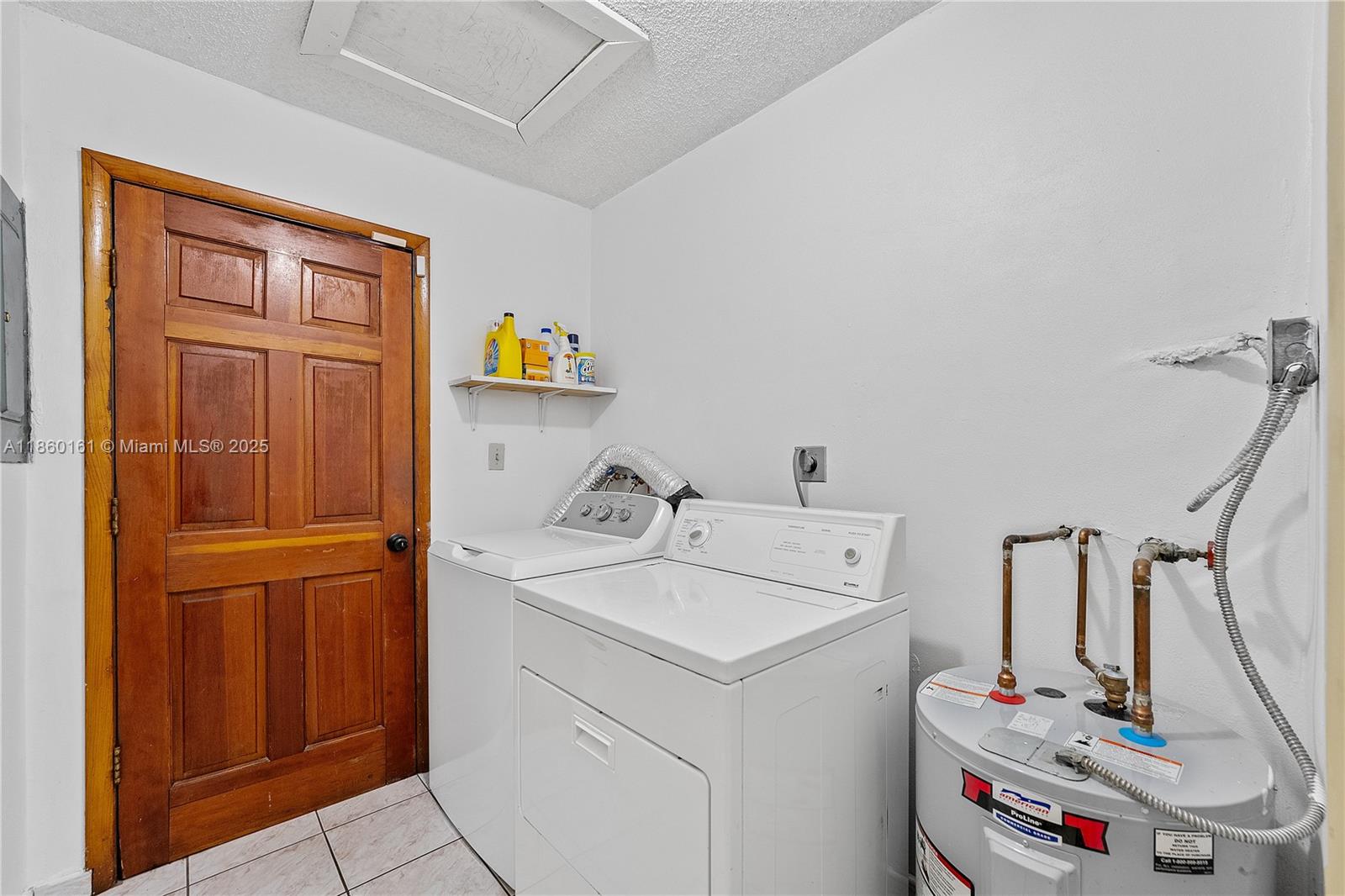 See details / 2514 sq. ft. $ 2025-08-16 0 Photo