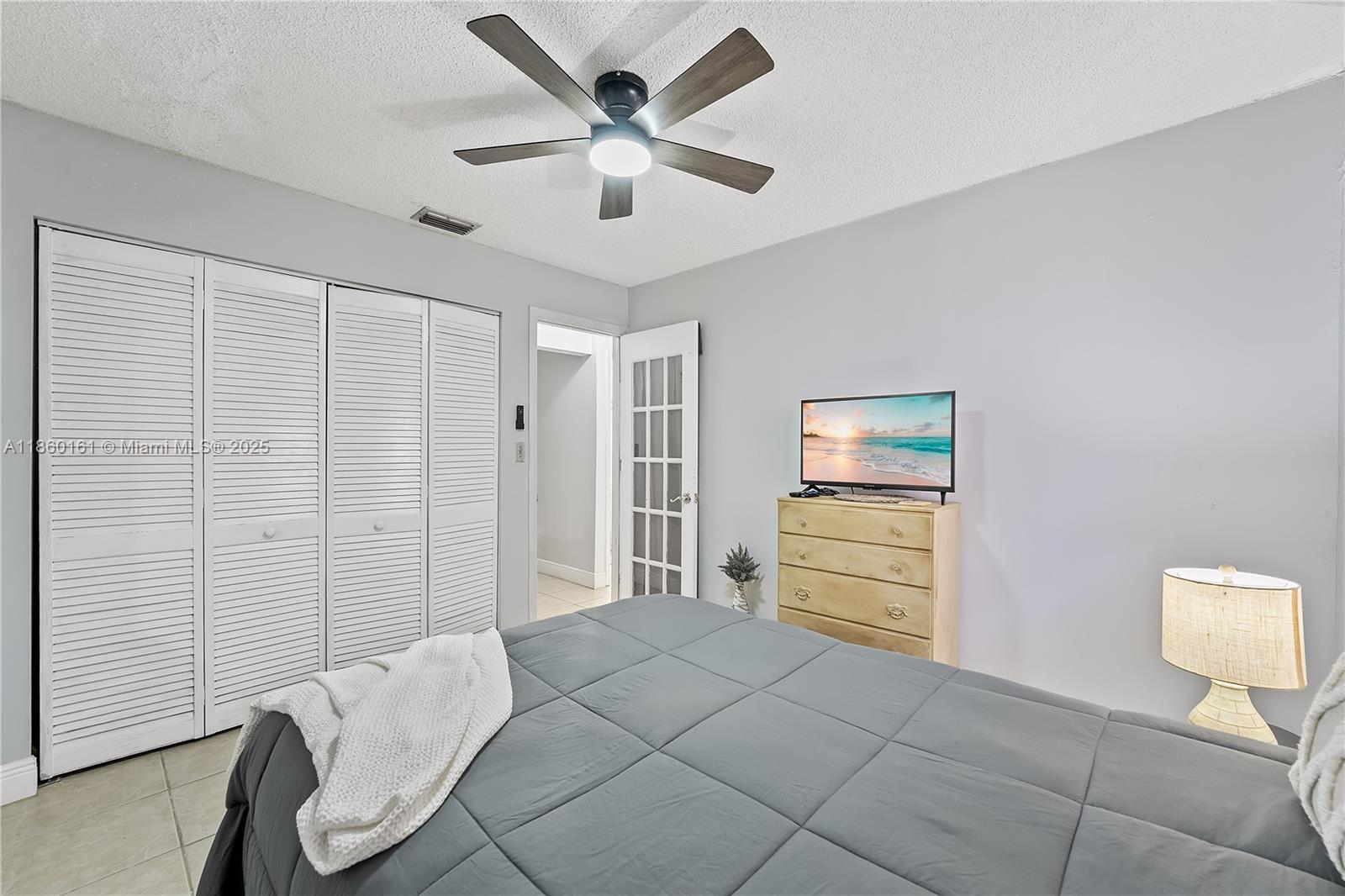 See details / 2514 sq. ft. $ 2025-08-16 0 Photo