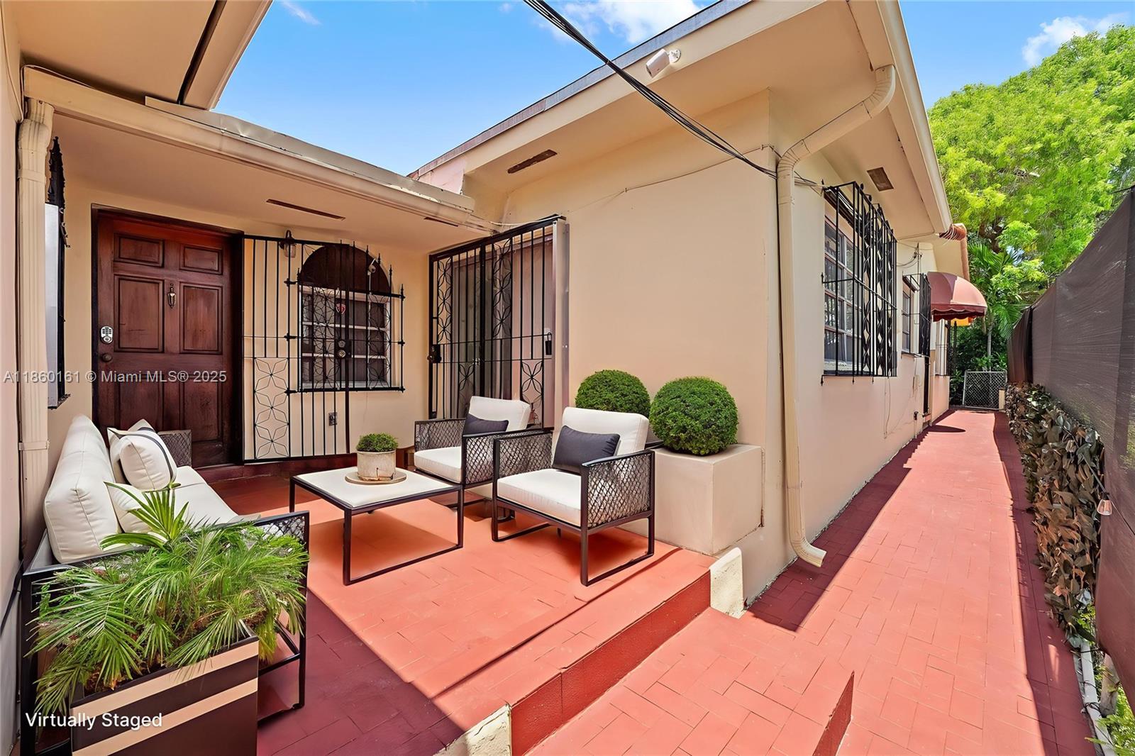 See details / 2514 sq. ft. $ 2025-08-16 0 Photo