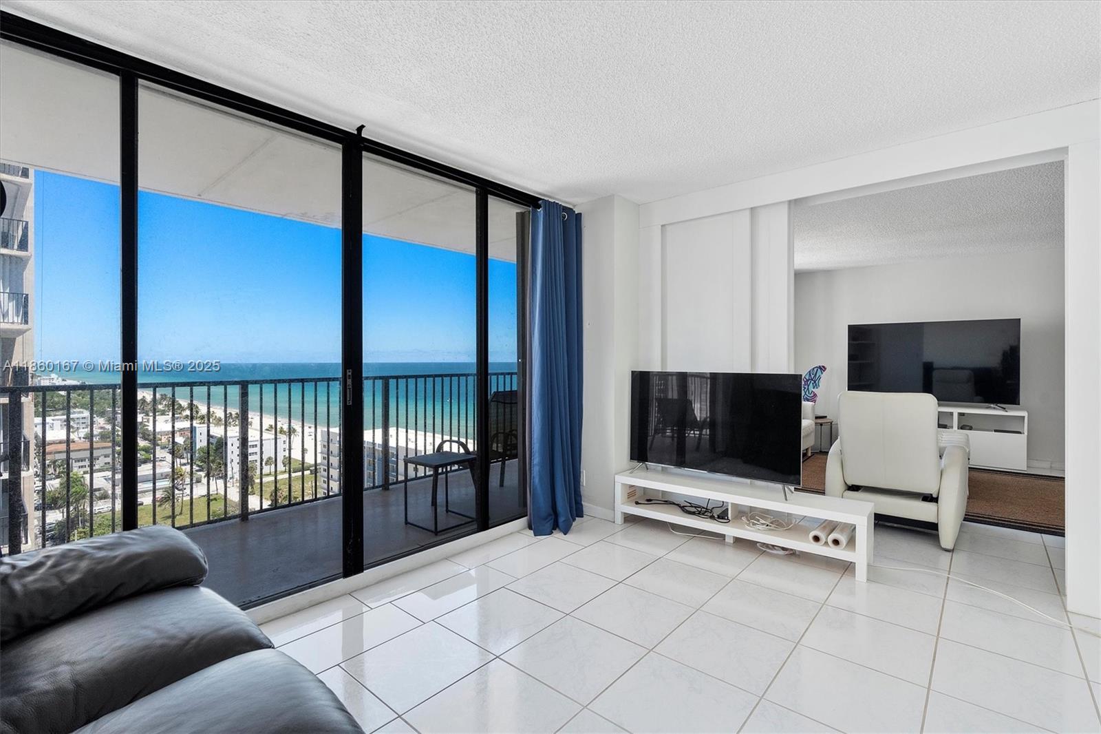 Photo of 2201 Ocean Dr  #1705, Hollywood, Florida, 33019 - 