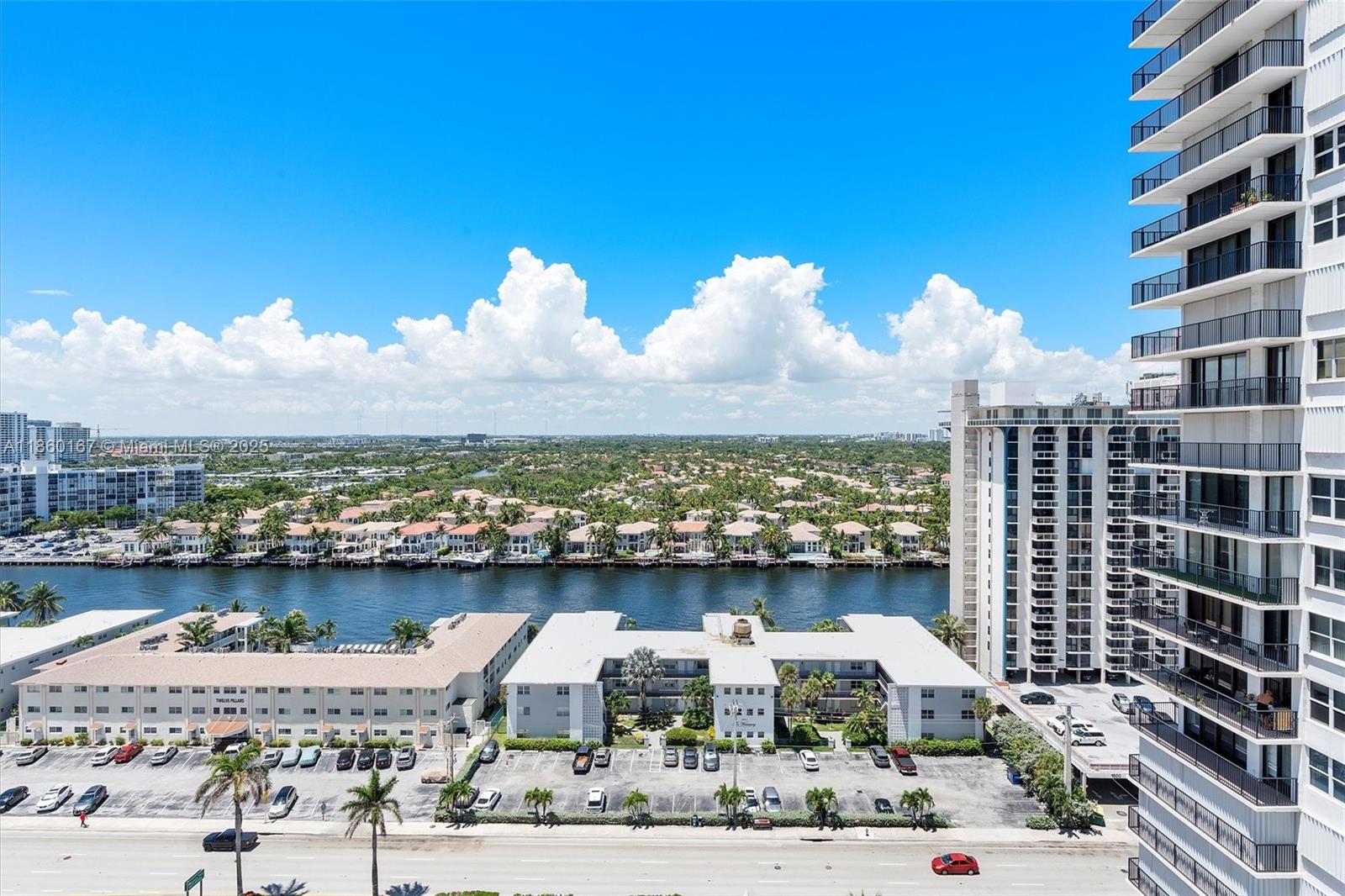Photo of 2201 Ocean Dr  #1705, Hollywood, Florida, 33019 - 