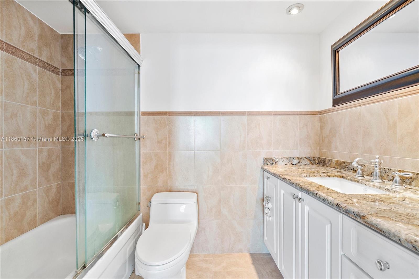 Photo of 2201 Ocean Dr  #1705, Hollywood, Florida, 33019 - 