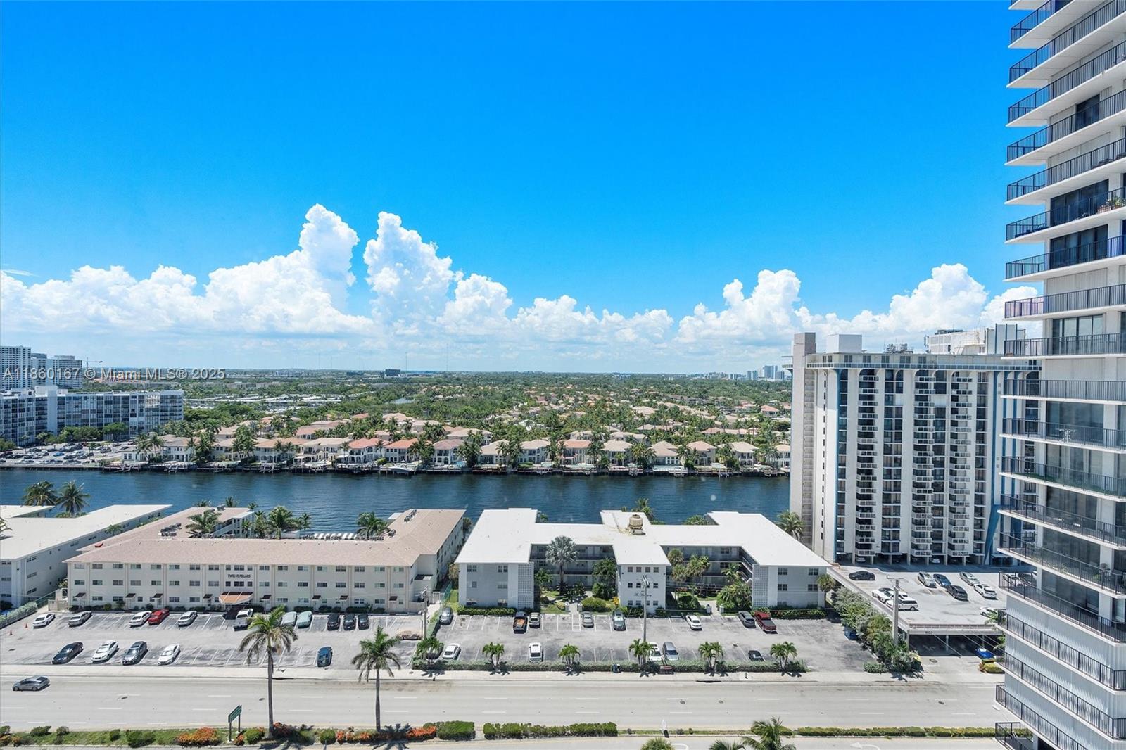Photo of 2201 Ocean Dr  #1705, Hollywood, Florida, 33019 - 