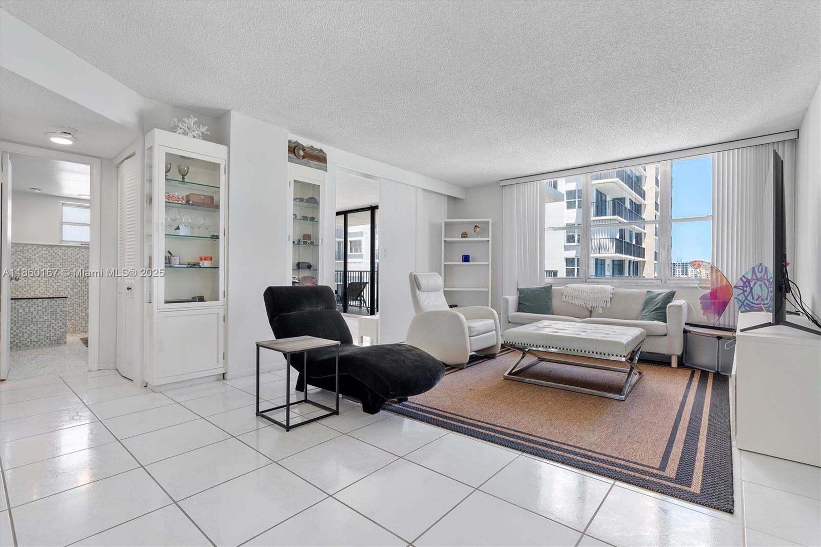 Photo of 2201 Ocean Dr #1705, Hollywood, Florida, 33019 -