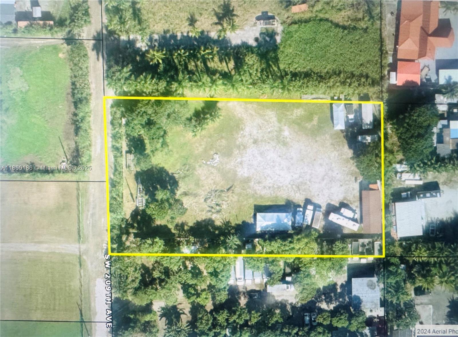 See details / sq. ft. $ 2025-08-16 0 Photo