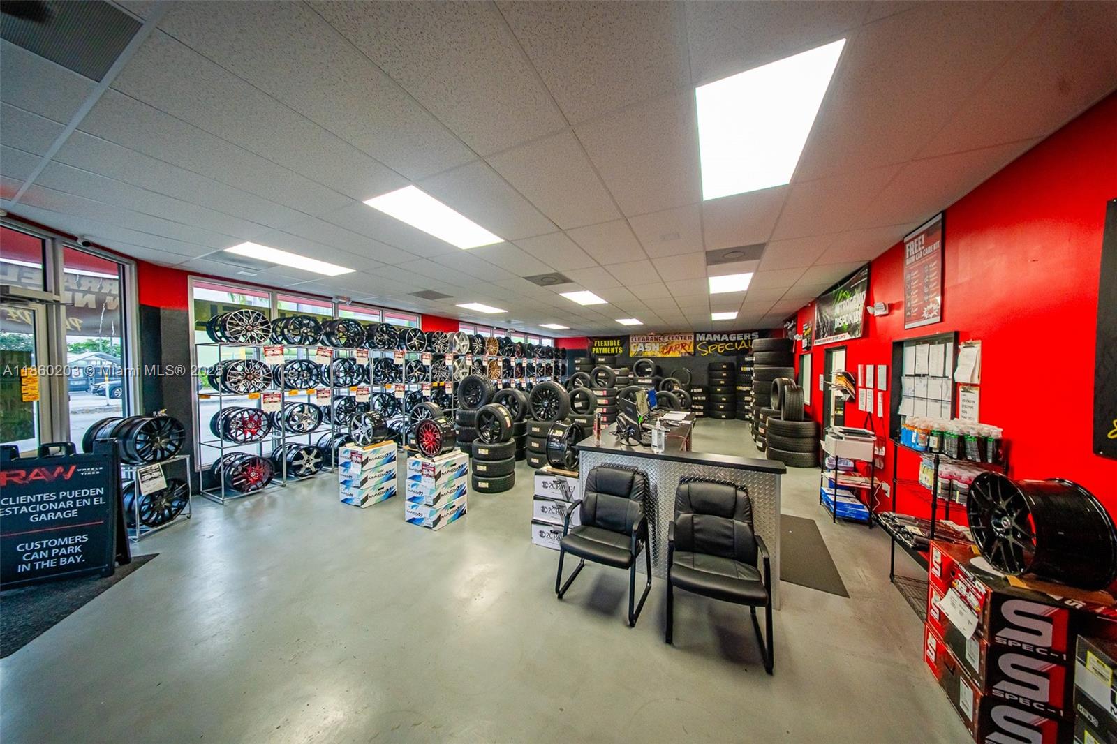See details / sq. ft. $ 2025-08-17 0 Photo