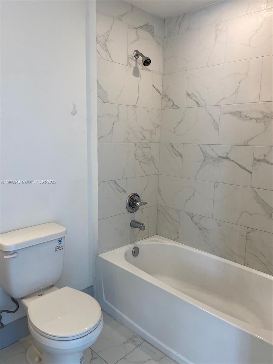 See details / sq. ft. $ 2025-08-17 0 Photo
