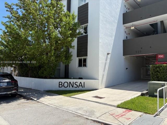 See details / sq. ft. $ 2025-08-17 0 Photo