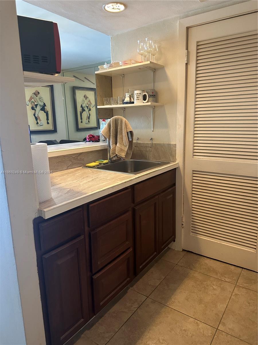   /   sq. ft. $ 2025-08-17 0 Photo