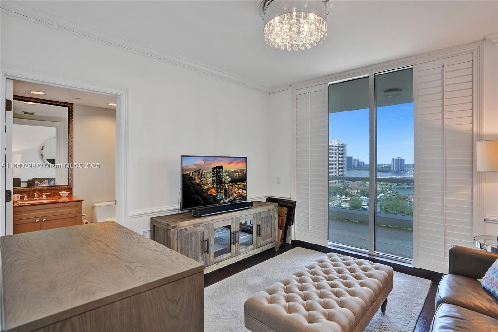 1802 3 / 4 2840 sq. ft. $ 2025-08-17 0 Photo