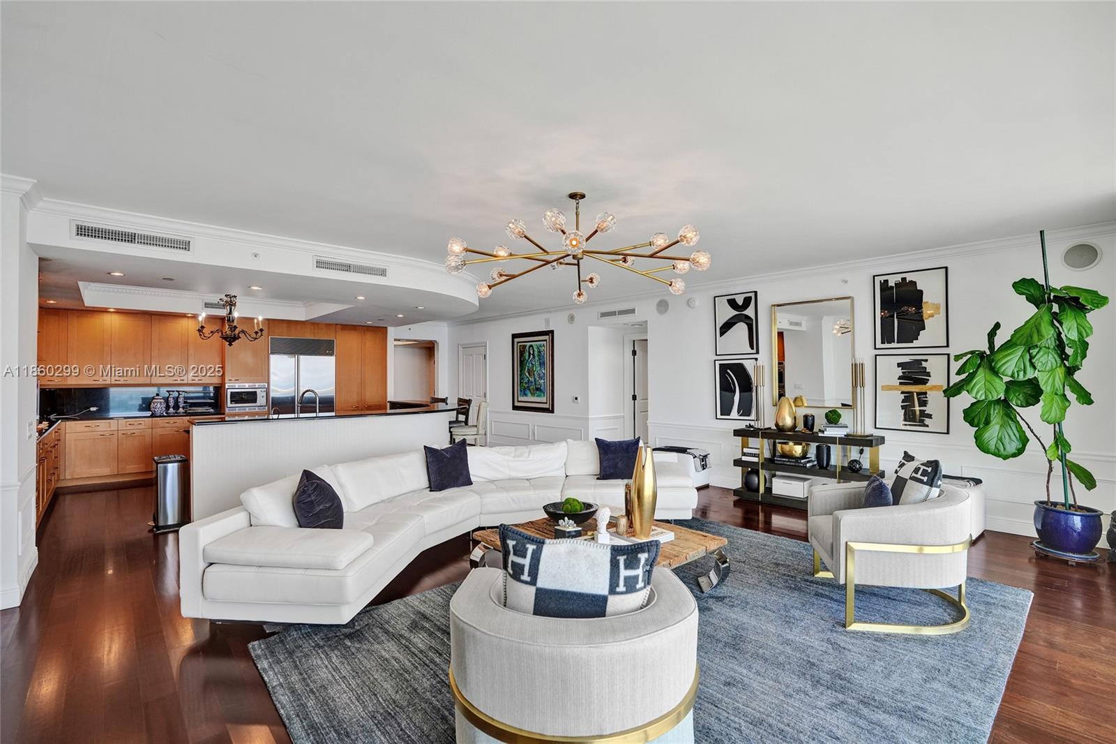 1802 3 / 4 2840 sq. ft. $ 2025-08-17 0 Photo