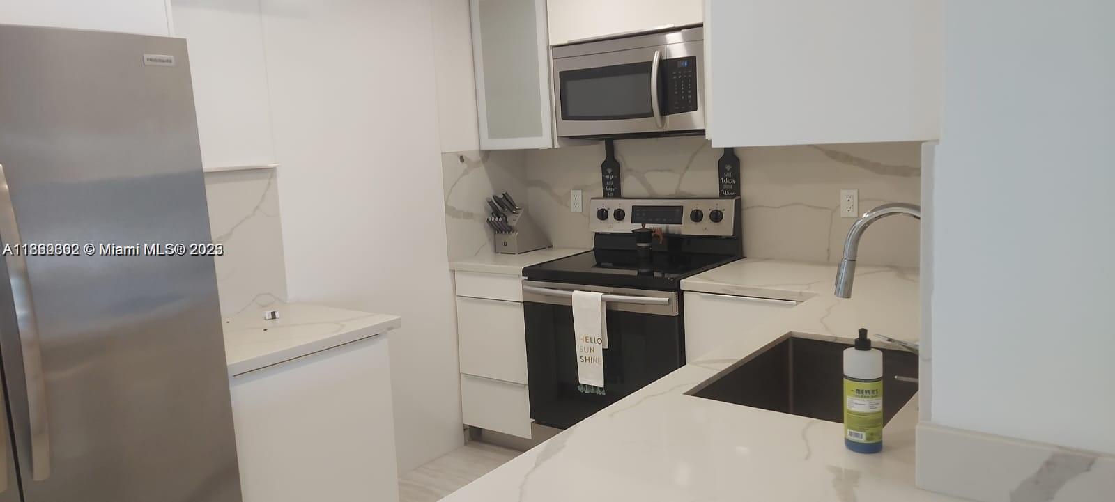 Photo of 400 Kings Point Dr  #1111, Sunny Isles Beach, Florida, 33160 - 