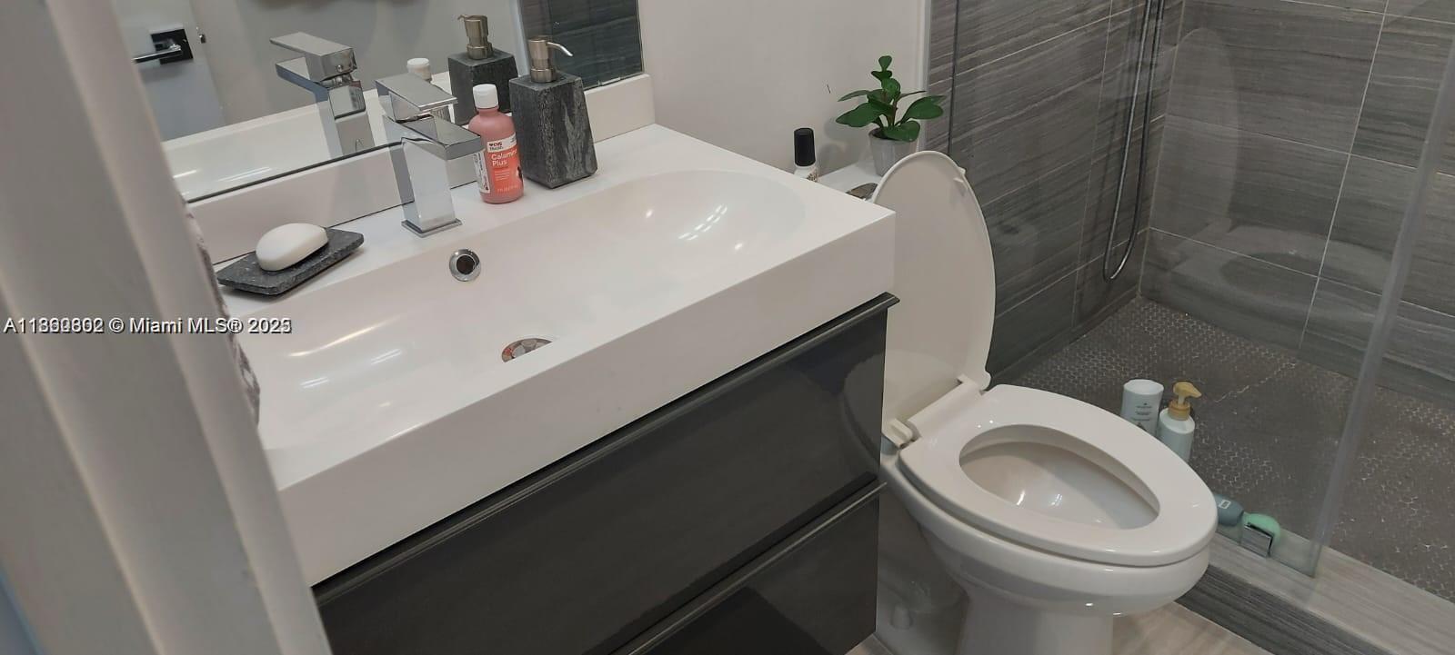 Photo of 400 Kings Point Dr  #1111, Sunny Isles Beach, Florida, 33160 - 