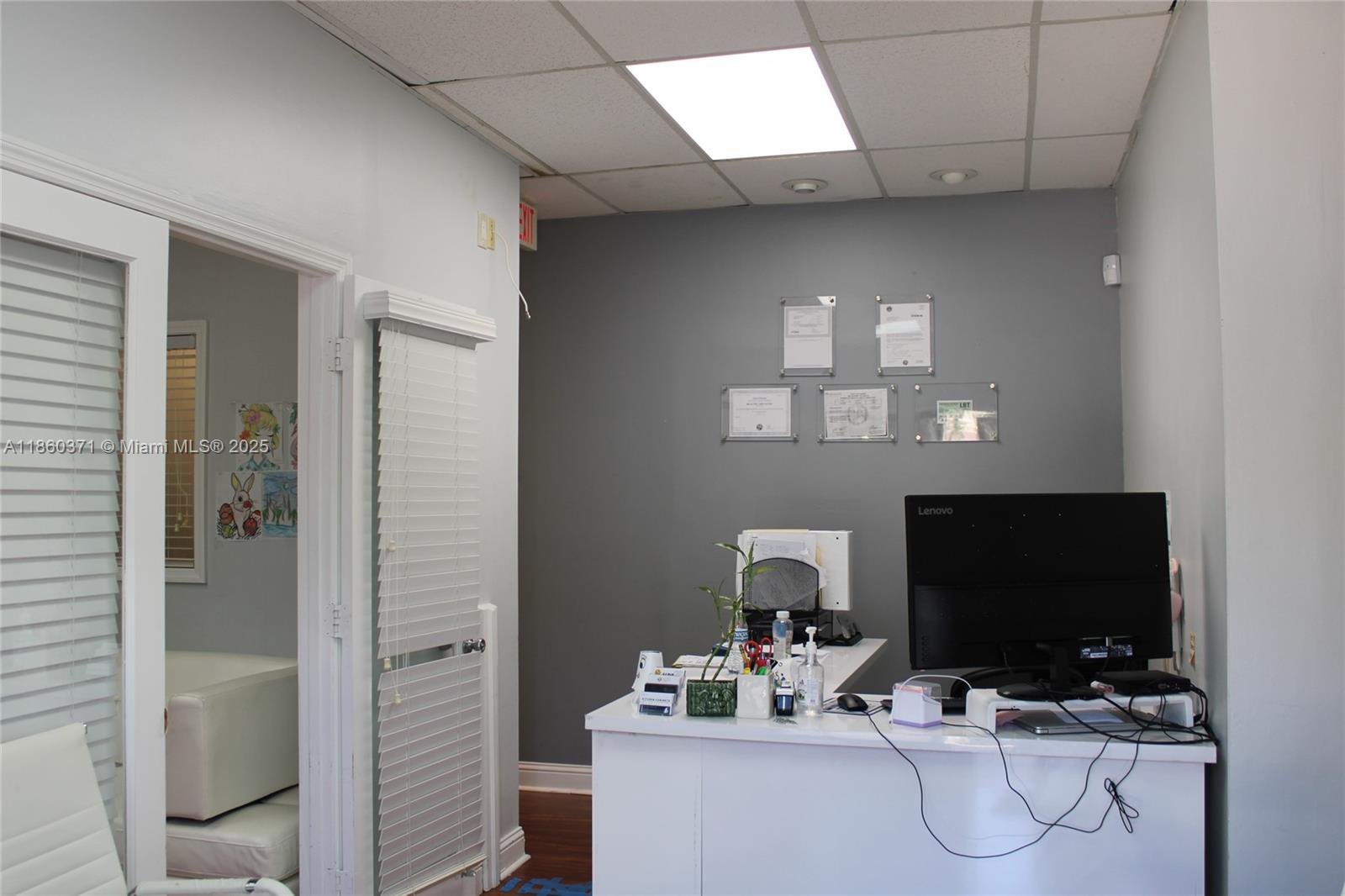 See details 109 / sq. ft. $ 2025-08-17 0 Photo