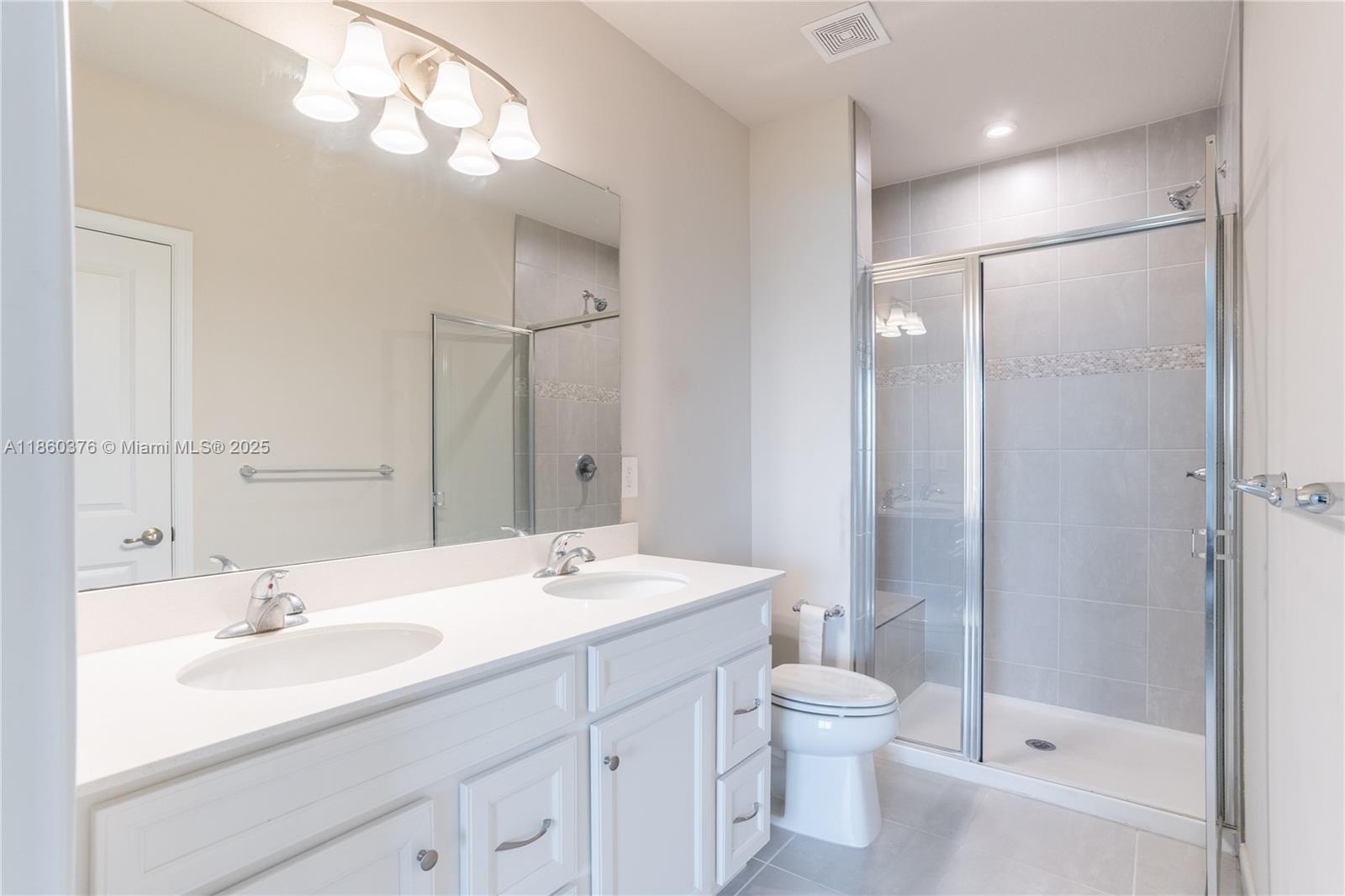 9454 3 / 2 1503 sq. ft. $ 2025-09-12 0 Photo