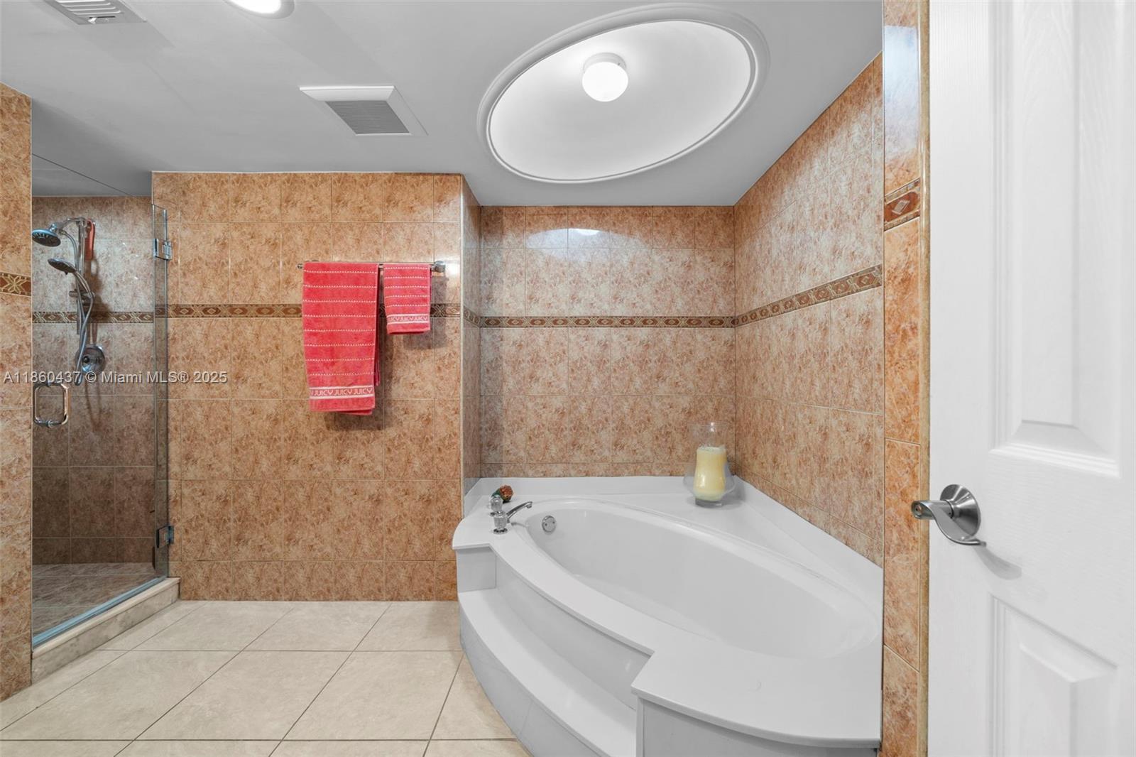 Photo of 1865 Ocean Dr  #11D, Hallandale Beach, Florida, 33009 - 