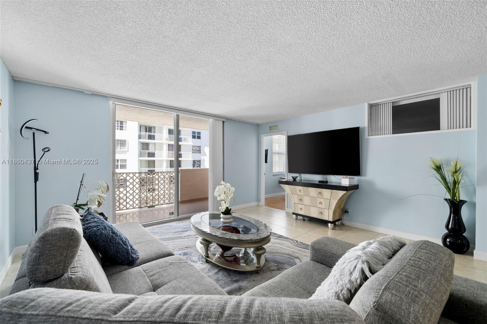 Photo of 1865 Ocean Dr #11D, Hallandale Beach, Florida, 33009 -