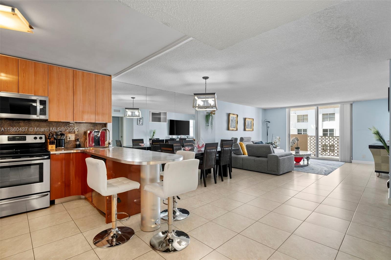 Photo of 1865 Ocean Dr  #11D, Hallandale Beach, Florida, 33009 - 