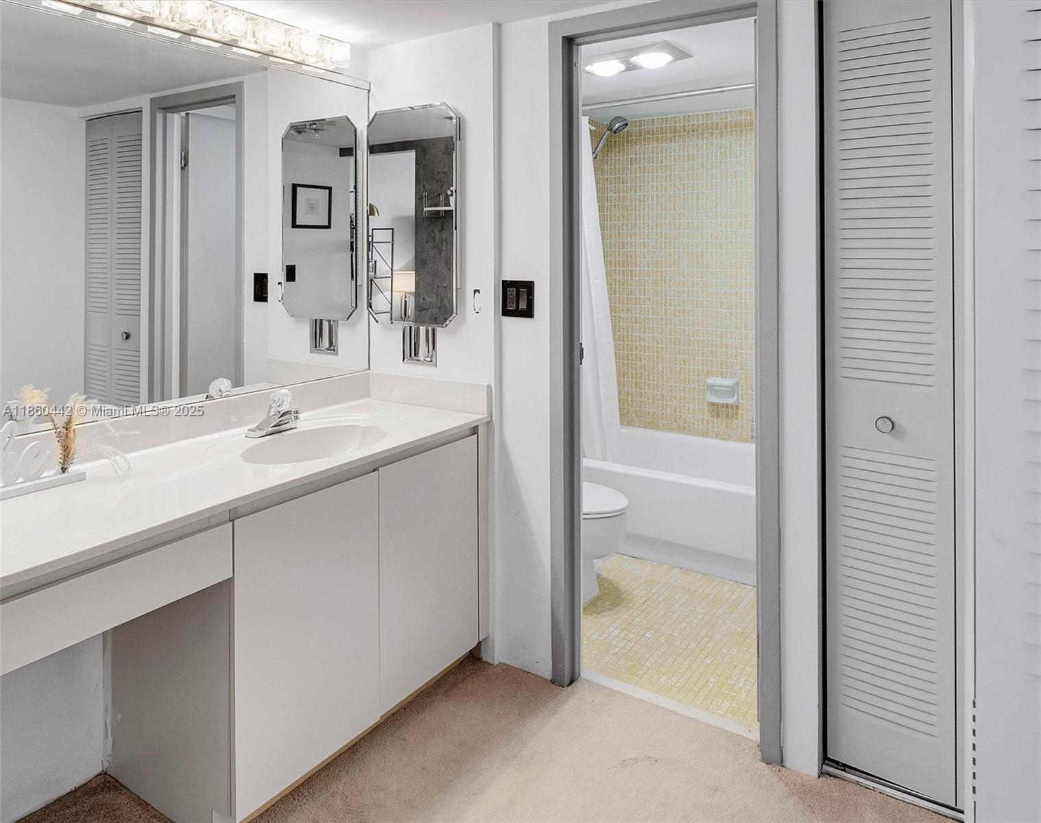 617 2 / 2 1521 sq. ft. $ 2025-08-18 0 Photo