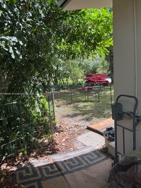 See details / 1255 sq. ft. $ 2025-08-18 0 Photo