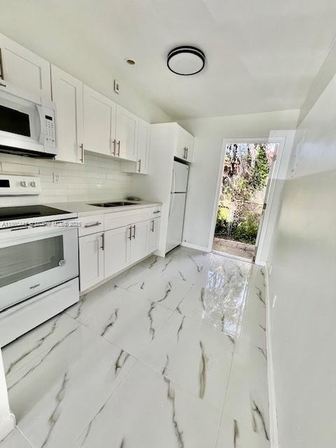 See details / 1255 sq. ft. $ 2025-08-18 0 Photo