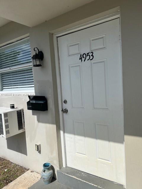 See details / 1255 sq. ft. $ 2025-08-18 0 Photo