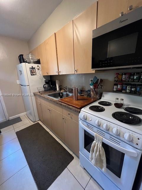 See details / 1255 sq. ft. $ 2025-08-18 0 Photo