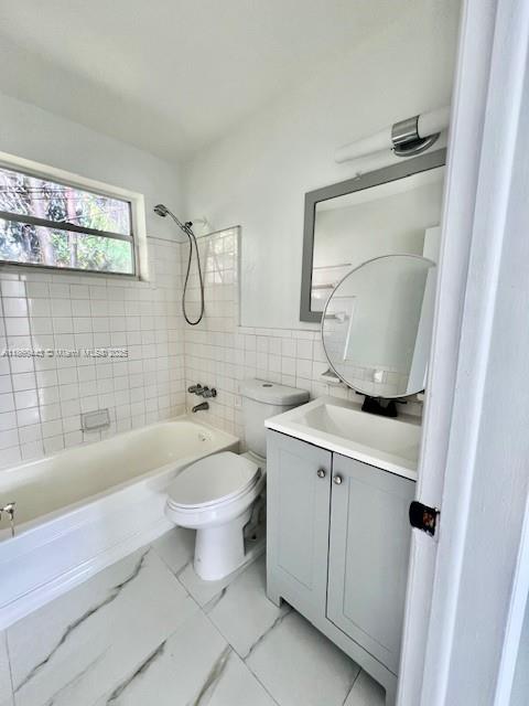 See details / 1255 sq. ft. $ 2025-08-18 0 Photo